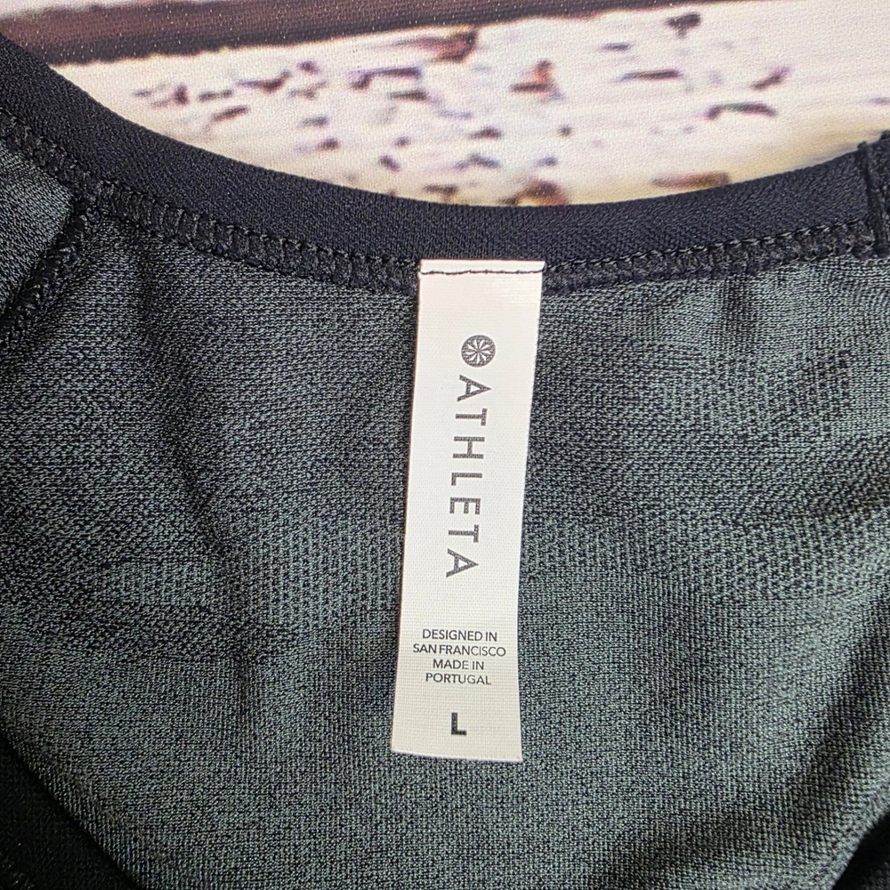 Athleta Momentum Camo Tee Womens Large Black Grey Camouflage Activewear Top - Picture 4 of 8